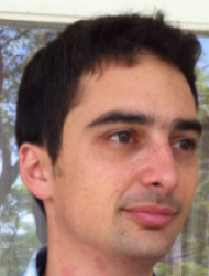 Omri Shafer Raviv עמרי